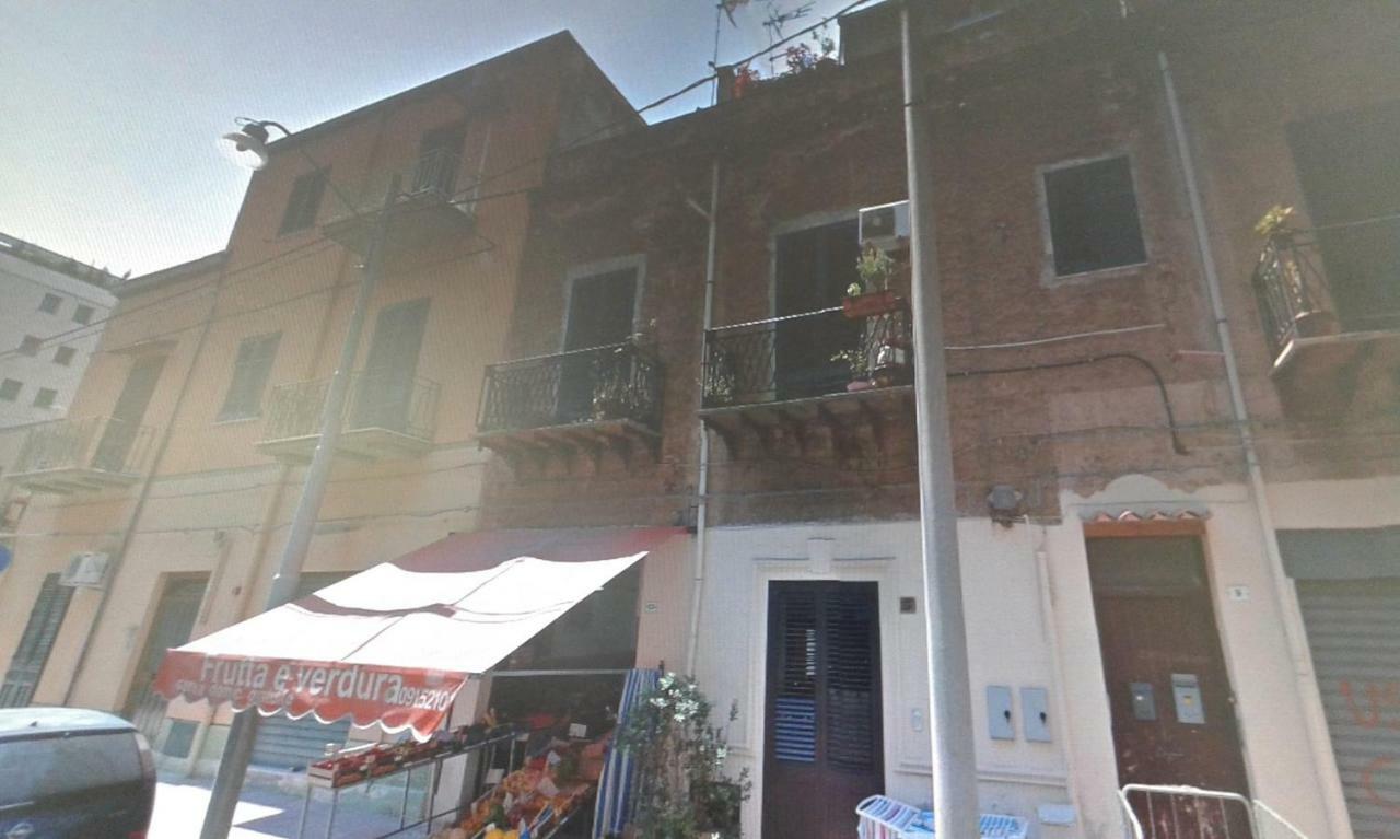 B&B Alla Pianura Dei Resuttano Palermo Buitenkant foto